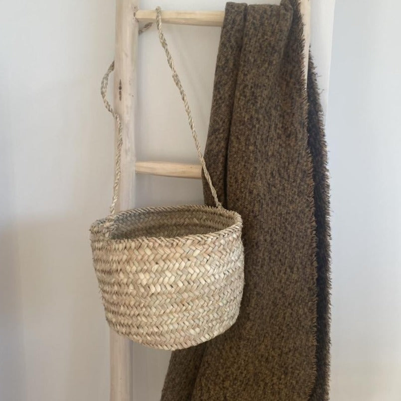 Cesta colgante Pinela